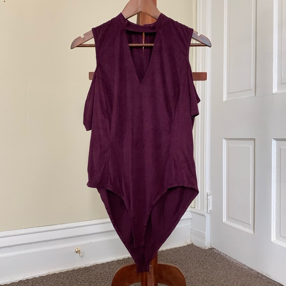 Charlotte Russe Tops - Charlotte Russe Cold Shoulder Bodysuit